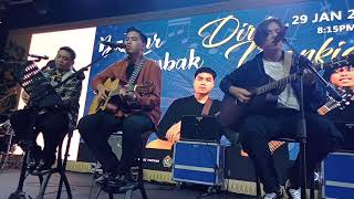 Bazaar Lambak wisma Geylang Serai Di Antara Bintang  By Dirty Mankies