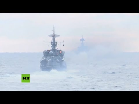 Video: Cómo Felicitar A Los Marineros En El Día De La Flota Del Mar Negro