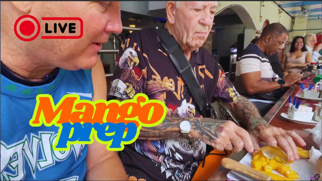 Manabe Mango Live... Chef Tom shows how to Manage a Mango #live - YouTube