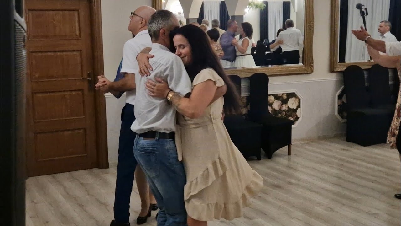 23 08 2025 emocjonalny walc przy którym można się przytulić i powspominać!