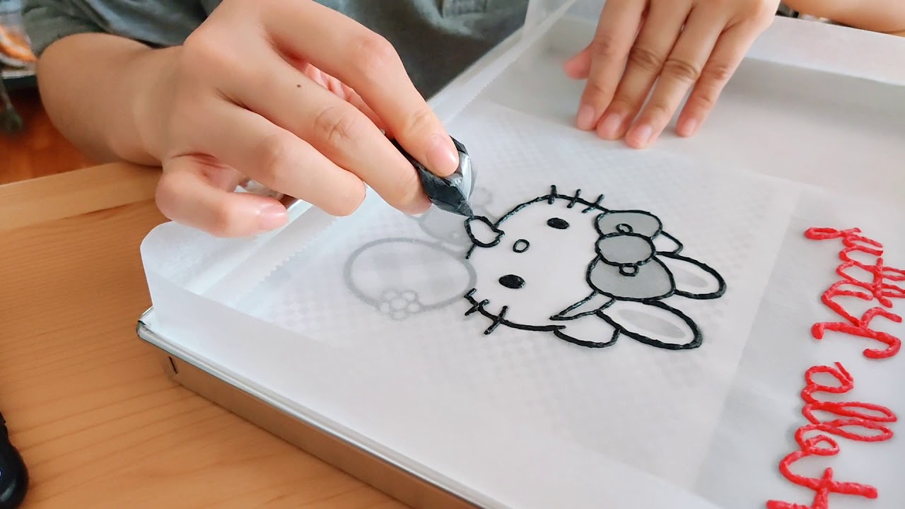 How to draw Hello Kitty on Rolled Cake - YouTube