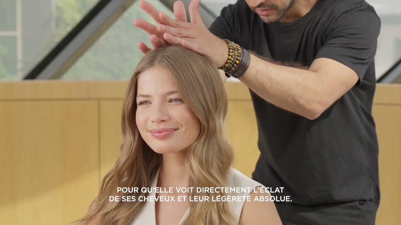 Découvrez le rituel Gloss Absolu en salon par Kérastase