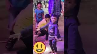طفل يرقص بطريقة مذهلة 💃💃 قمة في الإبداع  /أغنية 