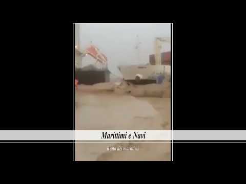 Collisione durante manovra tra due navi in Iraq