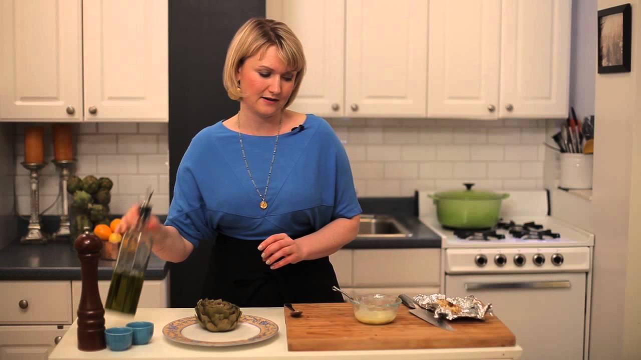 Garlic Butter Dip for Artichokes : Using Artichokes - YouTube