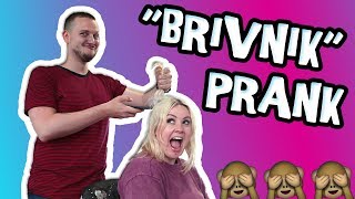 Kako prestrašit frende s fake brivnikom | PRANK