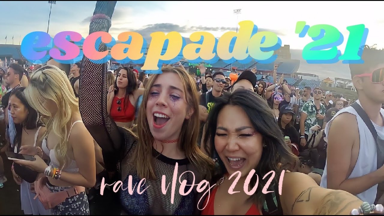 MUSIC FESTIVALS ARE BACK | ESCAPADE OTTAWA RAVE VLOG 2021 - YouTube