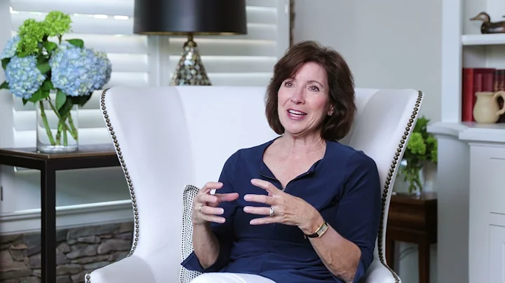 Judy McCormack discusses hip-replacement with Dr. ...