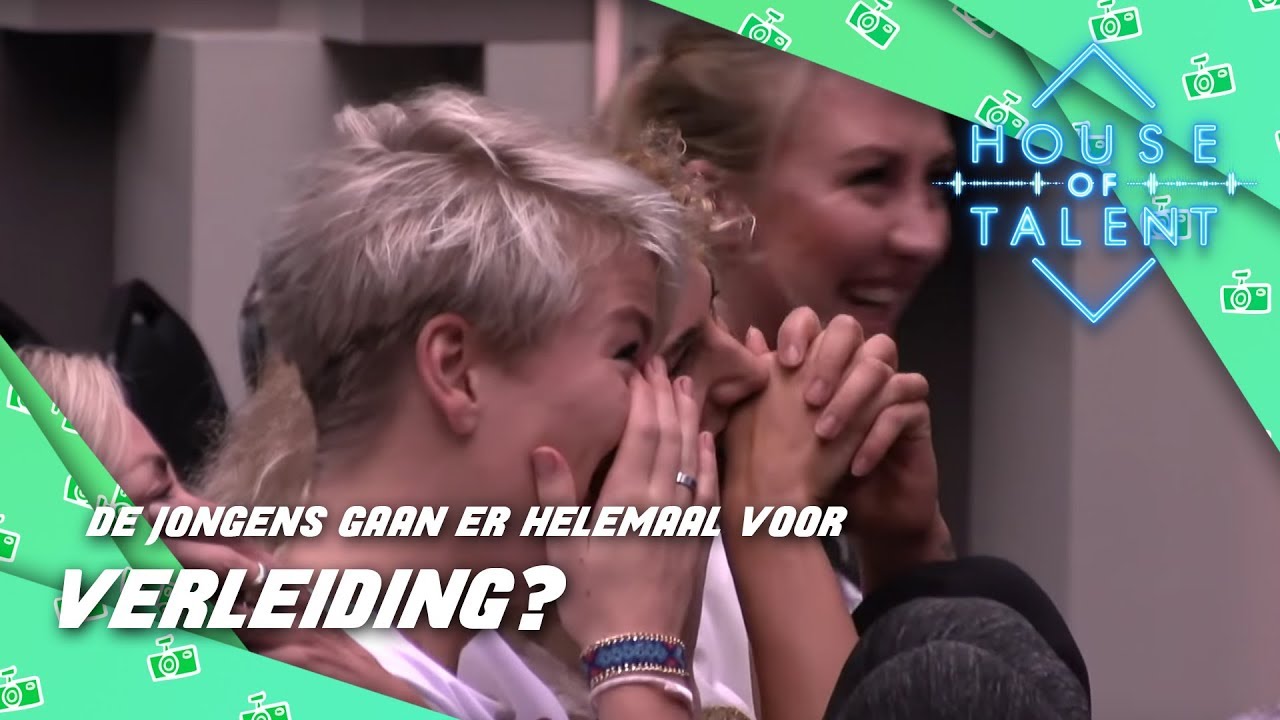 De mannen gooien al hun charmes in de strijd! - YouTube