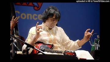 Thumbnail of Raghuvamsa Sudhambudhi - Mandolin U. Shrinivas