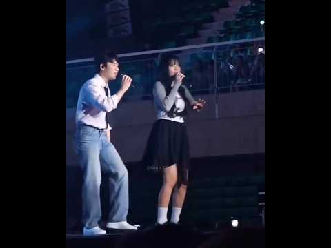 “Small Girl” by Lee Youngji (Feat. Doh Kyungsoo) Live Performance