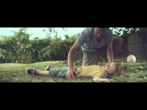 Save the boy - first aid advert by St John Ambulance