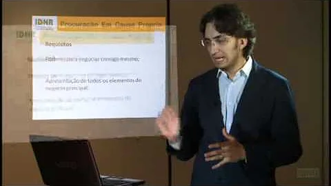 Quais os efeitos legais da procuração em causa própria?