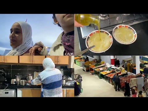 Friday Routine Organized Or Tidy This Is Pure Art A New Market In Progress 