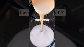 Here Are 5 Colors That Bring In The Warm, Cozy Friendsgiving Vibes