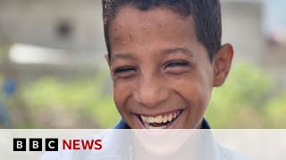 How one blind boy helped rebuild his school in Yemen - BBC News