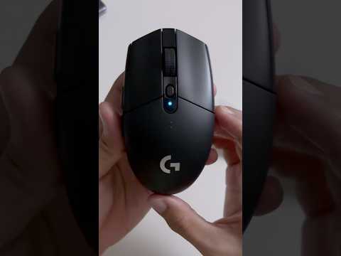 Unboxing my new Logitech G304 mouse #logitech #logitechmouse #unboxing #fyp