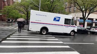 USPS Truck Commits Blatant Crosswalk Violation in NYC Ignoring Pedestrian Safety!