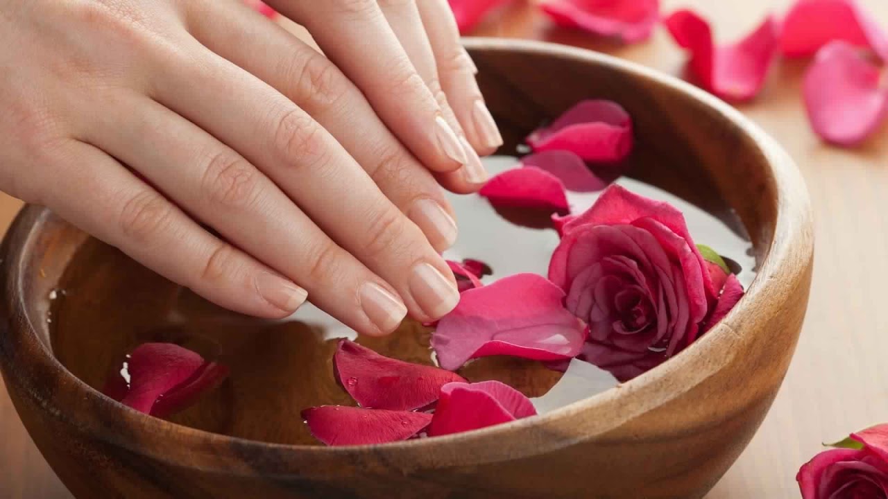 📌 DIY : Comment avoir de belles mains douces et blanches 💋 وصفة رائعة