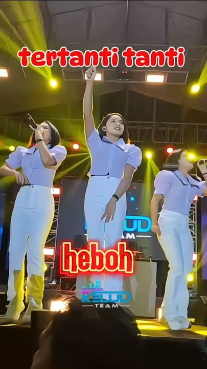 lompatan andalan dj tanti #djtanti #revawijaya #livedj #beautifuldance #dancerhoreg #support #fyp