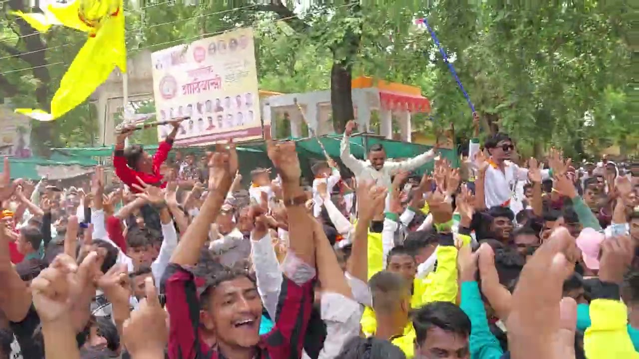 आदिवासी शेर आया 🐯 by हबीब बँड 🔥अमळनेर❤️Yawal🔥#trending #viral #aadivasi#khandeshi