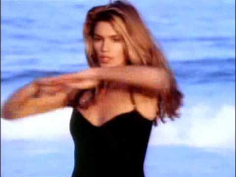 Біз кеудеге сипаймыз Секс Самбука туралы бейне