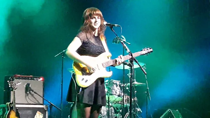 Lisa LeBlanc - Kraft dinner (live @ BSF)