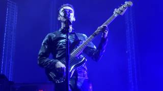 Video thumbnail of "The XX - On Hold - Live In Paris 2017 (Day 1)"