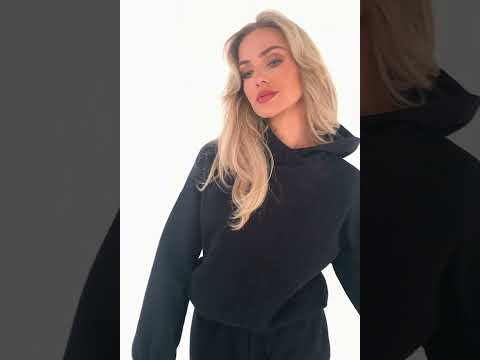 Video: CM7611 Bluza dresowa z kapturem - czarna