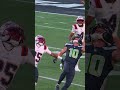 ONE-HANDED CATCH COOOOOP 📺: NBC