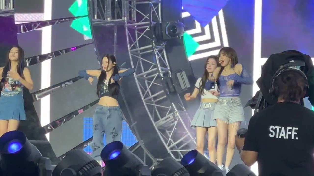 [4K60] Bad Boy (Eng Ver.) by Red Velvet at MIK Festival in London
