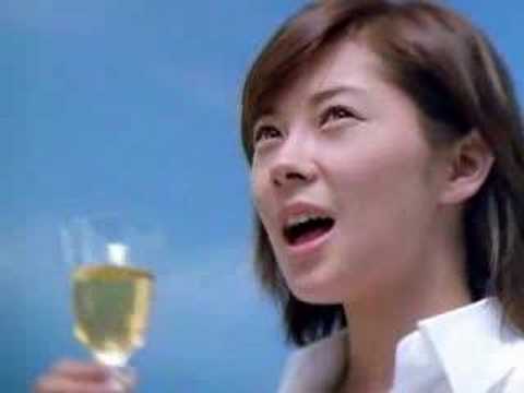 伊東美咲 Choya Cm 伊東美咲 チョーヤ さらりとした梅酒 Tv Cm ペンキ塗り篇 お姉ちゃん 伊東美咲 Cm Navi