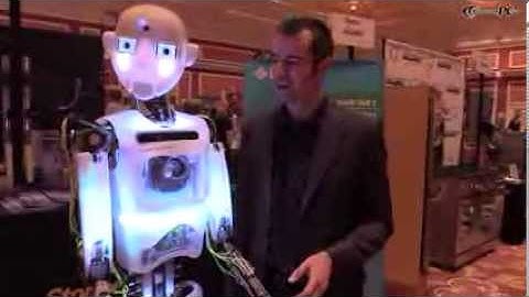 CES 2014 IEEE Robothespian Humanoid Roboter
