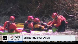 Reno Fire Department WET team practices water rescues in the Truckee River
