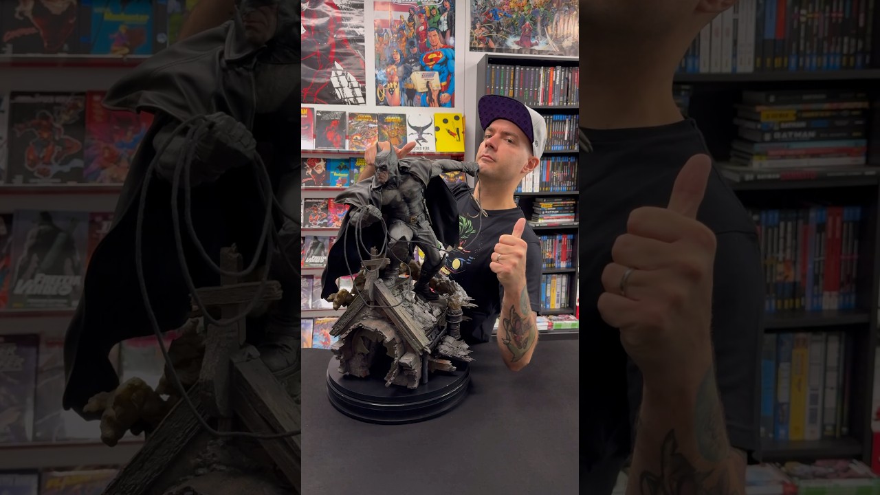 Unboxing Batman Gotham City By Gaslight Sideshow 