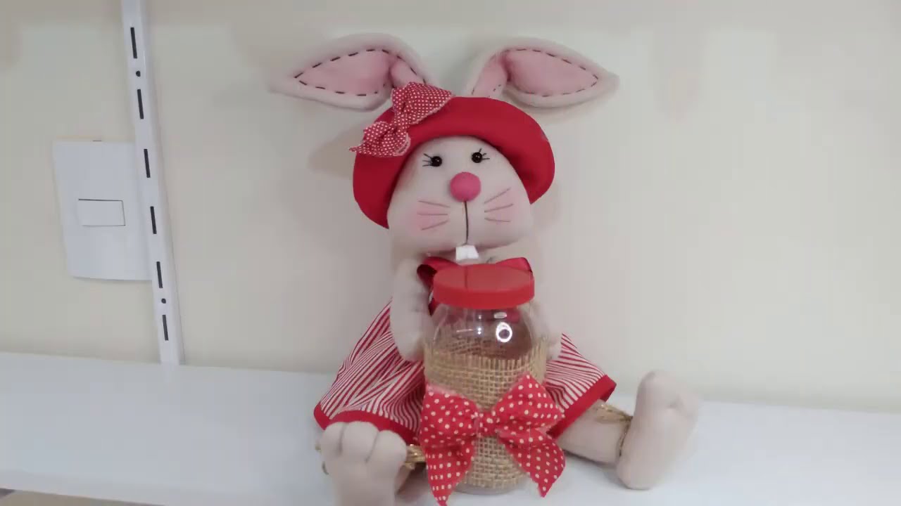 Coelha porta doces, feita com pote de maionese