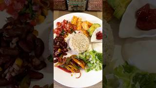 Chipotle style high protein burrito bowl at home ❤️#chipotlebowl  #shortsfeed @c@chipotle