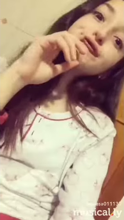 La ragazzina biricchina