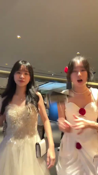 Hot Asian Girls Out There 324