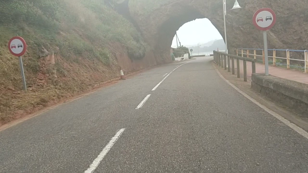 Faro de Avilés, Centro Niemeyer