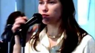 The Breeders - Roi (Live)