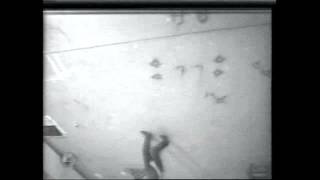 Bruce nauman-stampin in the studio 1968