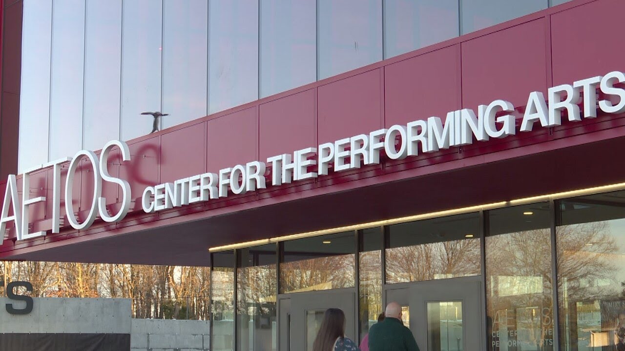 Nixa Public Schools unveils new Aeto Center for the Performing Arts