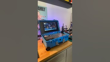 UPGRADING my PORTABLE GAMING RIG with more RAM| Pelican Case Gaming PC