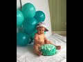 Baby Pees on Birthday Cake During Photo Shoot - 986825