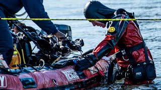 **Desperate WATER RESCUE** FDNY & NYPD Divers Search For Missing 5 Year Old Who Fell in NYC River