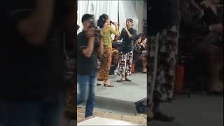 Kemesraan  Elisa Ft Ully Sanjaja elisaorcarus