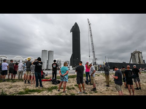 SpaceX launches Starship in third test flight