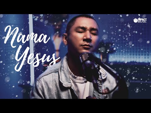 Nama Yesus (Raja Damai Datang Ke Dunia) - Adrian Takndare [Official Music Video] - Lagu Natal