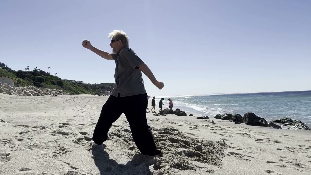 Kung Fu San Soo Sifu Eric K. Hermansen Free Long Form Class 3-8-26 http://www.KungFuSanSooMaster.com